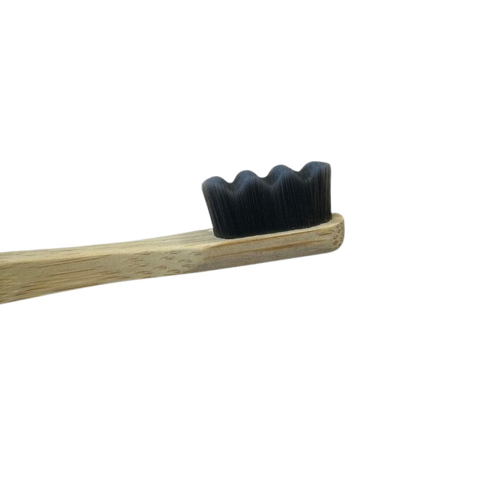 CEPILLO DE DIENTES BLANQUEADOR CON NANOCERDAS