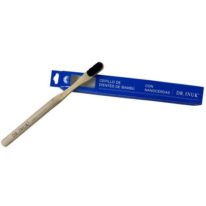 CEPILLO DE DIENTES BLANQUEADOR CON NANOCERDAS